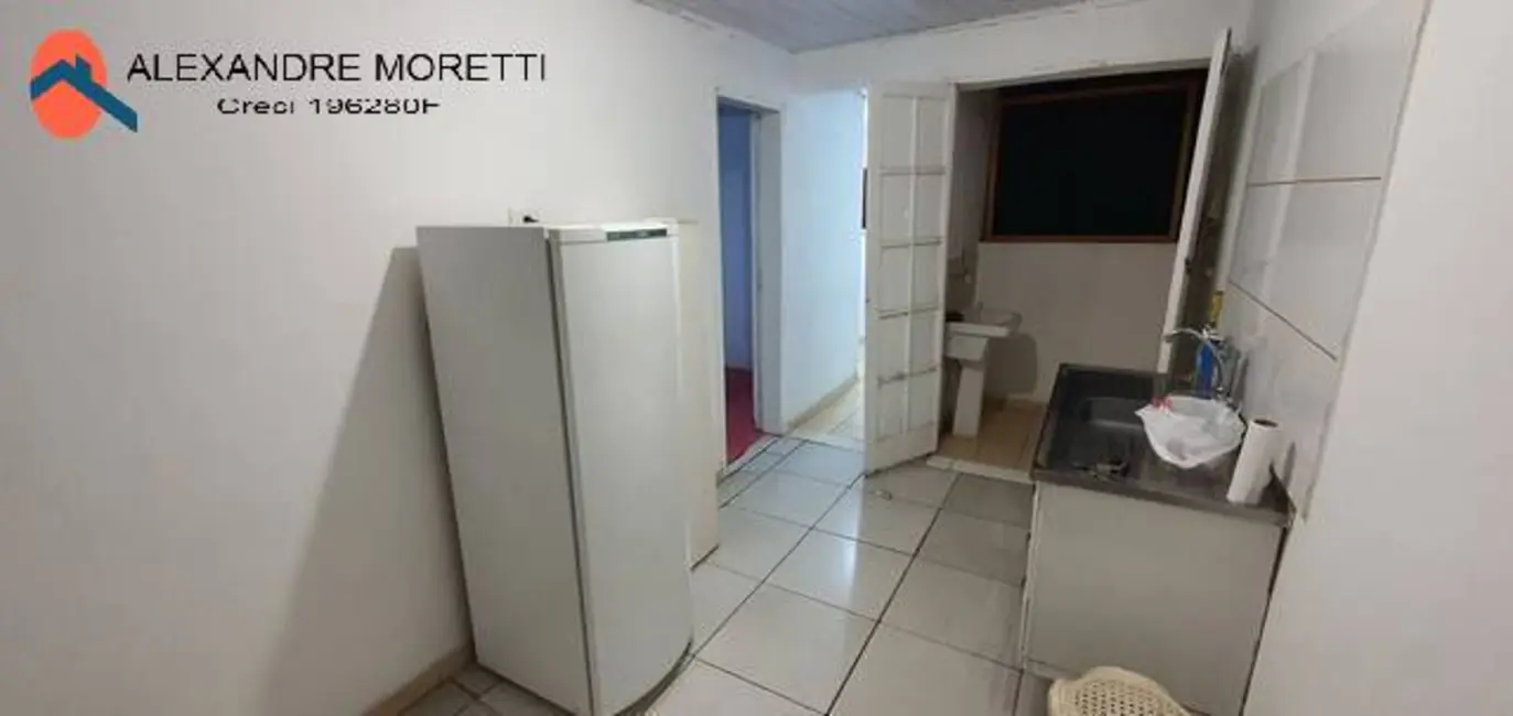 Casa com 1 quarto à venda, 71m2 em Jardim Itanguá, Sorocaba - SP - imagem 3 Foto 3 de Casa com 1 quarto à venda, 71m2 em Jardim Itanguá, Sorocaba - SP