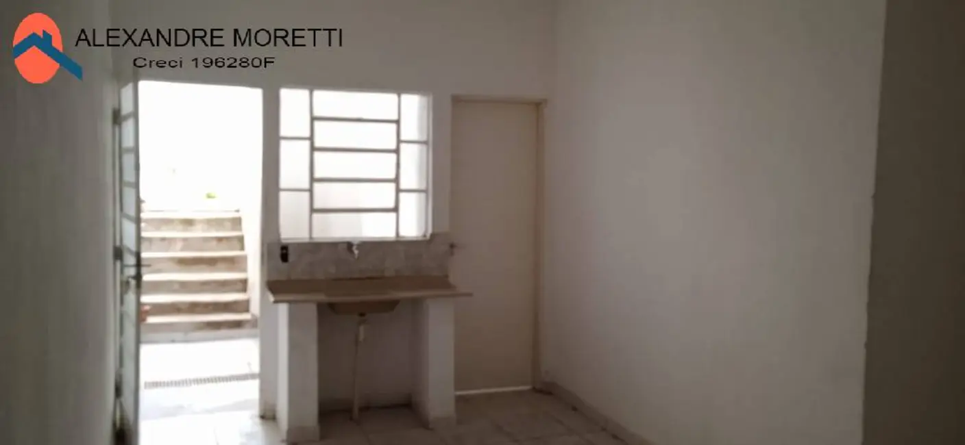 Casa com 2 quartos para alugar, 150m2 em Vila Carvalho, Sorocaba - SP - imagem 8 Foto 8 de Casa com 2 quartos para alugar, 150m2 em Vila Carvalho, Sorocaba - SP