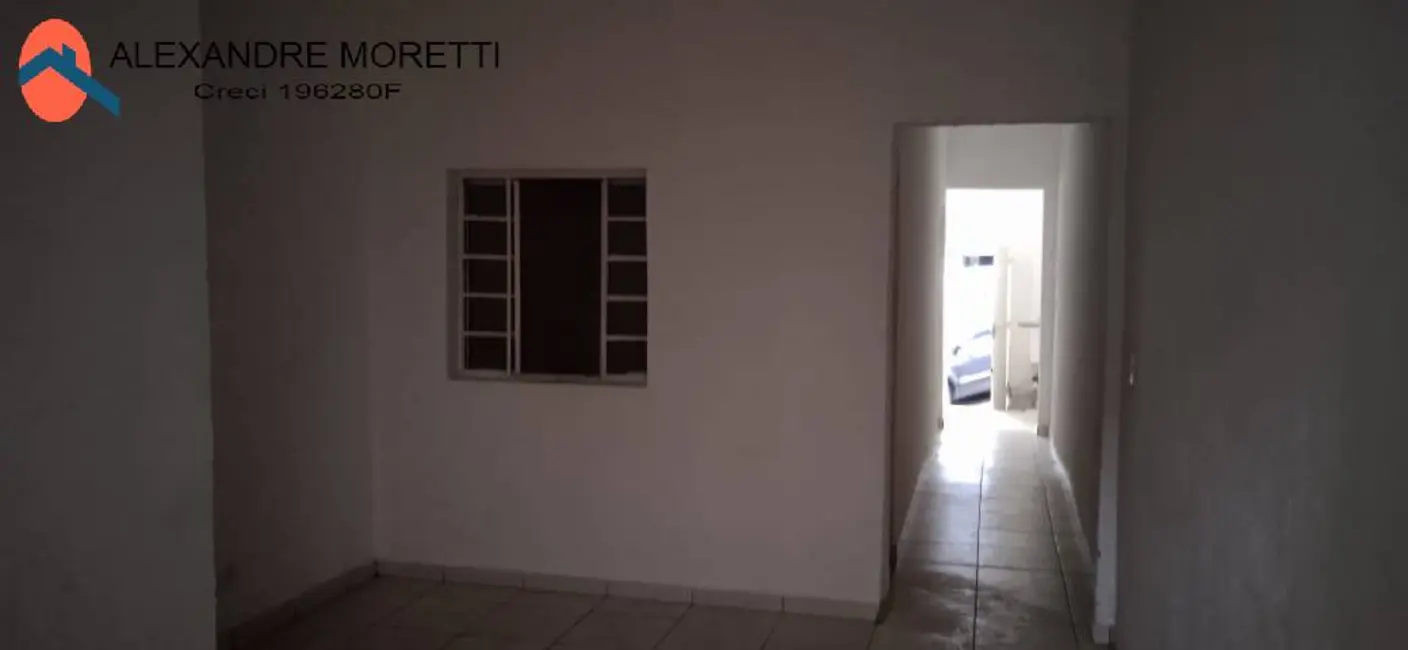 Casa com 2 quartos para alugar, 150m2 em Vila Carvalho, Sorocaba - SP - imagem 3 Foto 3 de Casa com 2 quartos para alugar, 150m2 em Vila Carvalho, Sorocaba - SP