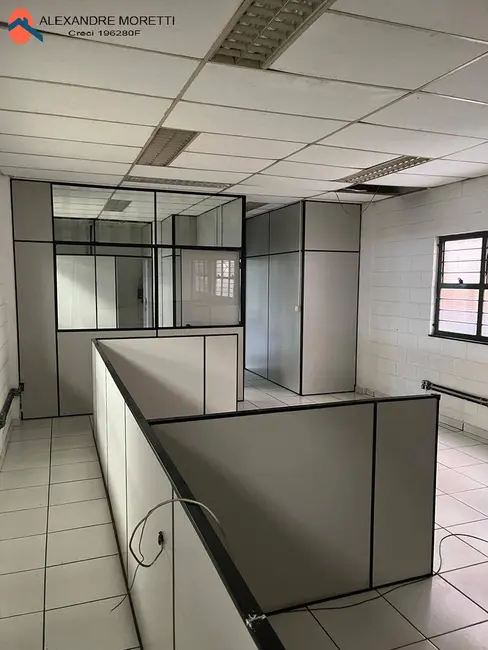 Foto 3 de Sala Comercial para alugar, 600m2 em Jardim Leocádia, Sorocaba - SP