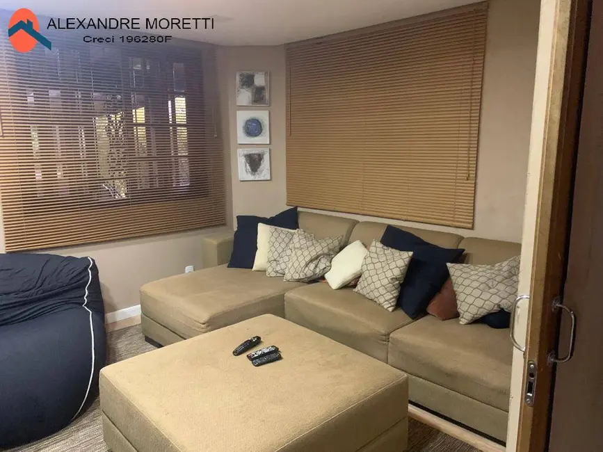 Casa com 3 quartos à venda, 360m2 em Zona Industrial, Sorocaba - SP - imagem 9 Foto 9 de Casa com 3 quartos à venda, 360m2 em Zona Industrial, Sorocaba - SP