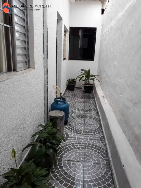Casa com 2 quartos à venda em Jardim Santa Lúcia, Sorocaba - SP - imagem 5 Foto 5 de Casa com 2 quartos à venda em Jardim Santa Lúcia, Sorocaba - SP