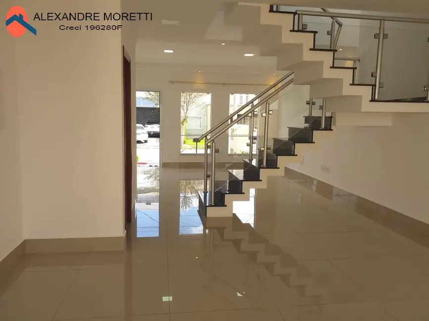 Casa com 3 quartos à venda, 250m2 em Iporanga, Sorocaba - SP - imagem 5 Foto 5 de Casa com 3 quartos à venda, 250m2 em Iporanga, Sorocaba - SP
