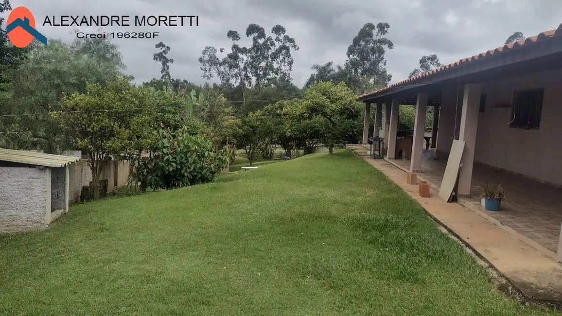 Chácara à venda, 5000m2 em Sarapui - SP - imagem 5 Foto 5 de Chácara à venda, 5000m2 em Sarapui - SP