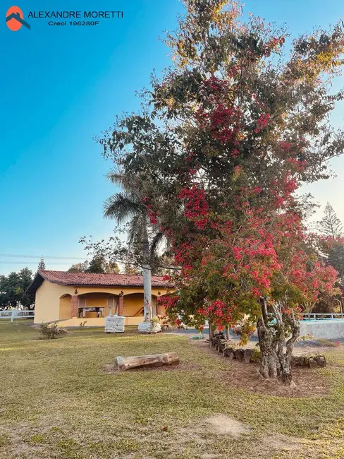 Foto 2 de Casa com 3 quartos à venda, 6000m2 em Aracoiaba Da Serra - SP