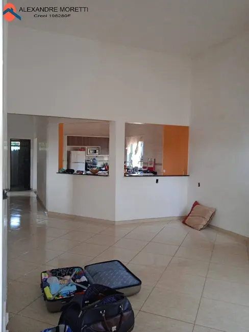 Foto 4 de Casa com 3 quartos à venda, 1000m2 em Aracoiaba Da Serra - SP