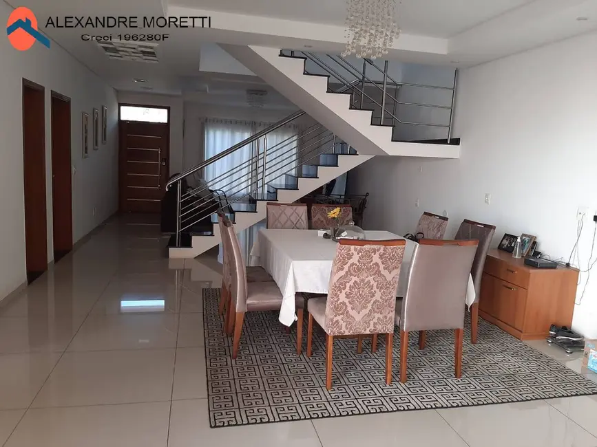 Foto 2 de Casa à venda, 265m2 em Iporanga, Sorocaba - SP