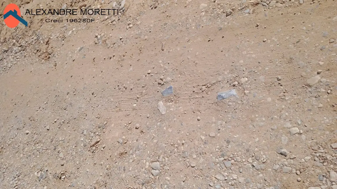 Foto 14 de Terreno / Lote à venda em Sarapui - SP