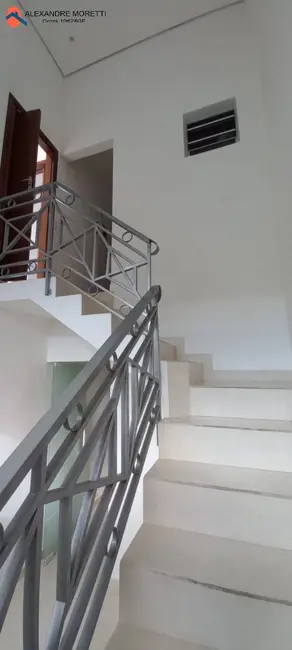 Casa à venda em Jardim Santa Bárbara, Sorocaba - SP - imagem 8 Foto 8 de Casa à venda em Jardim Santa Bárbara, Sorocaba - SP