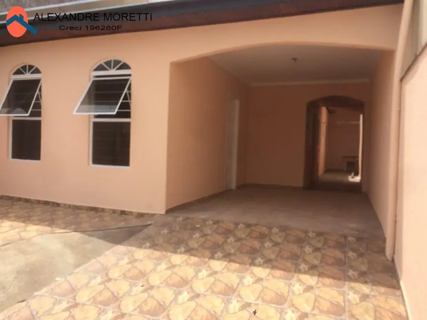 Casa com 2 quartos à venda, 80m2 em Lopes de Oliveira, Sorocaba - SP - imagem 3 Foto 3 de Casa com 2 quartos à venda, 80m2 em Lopes de Oliveira, Sorocaba - SP