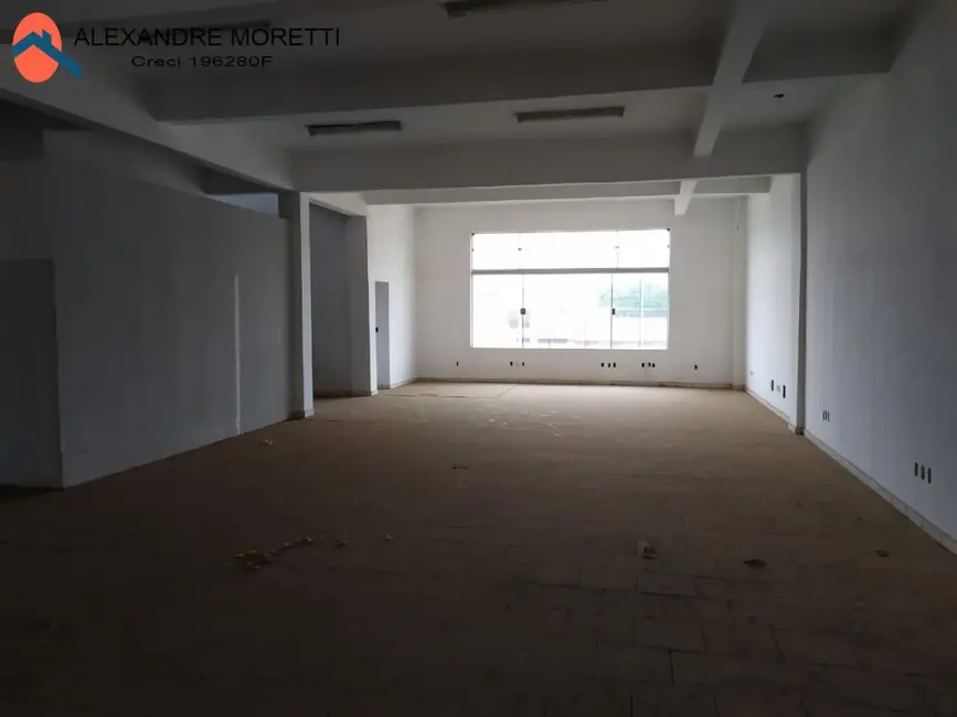 Foto 4 de Sala Comercial para alugar, 1500m2 em Jardim Planalto, Sorocaba - SP