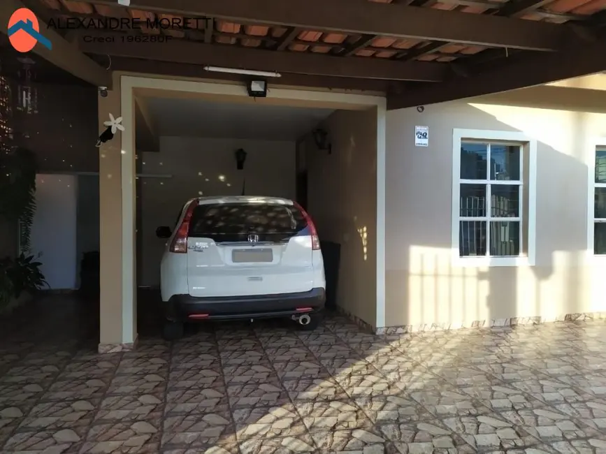 Casa com 3 quartos à venda, 300m2 em Vila Helena, Sorocaba - SP - imagem 4 Foto 4 de Casa com 3 quartos à venda, 300m2 em Vila Helena, Sorocaba - SP