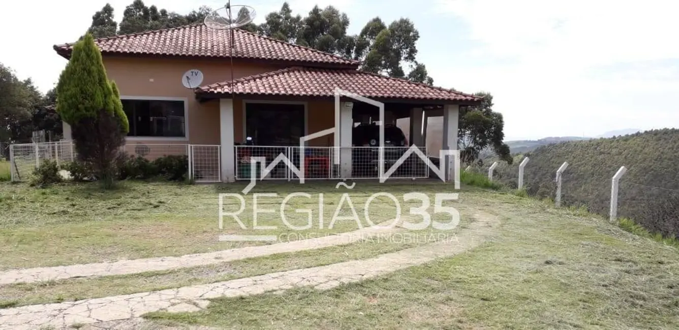 Foto 1 de Chácara com 3 quartos à venda, 20000m2 em Pocos De Caldas - MG