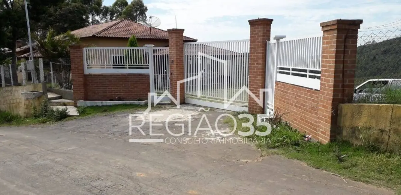 Foto 2 de Chácara com 3 quartos à venda, 20000m2 em Pocos De Caldas - MG