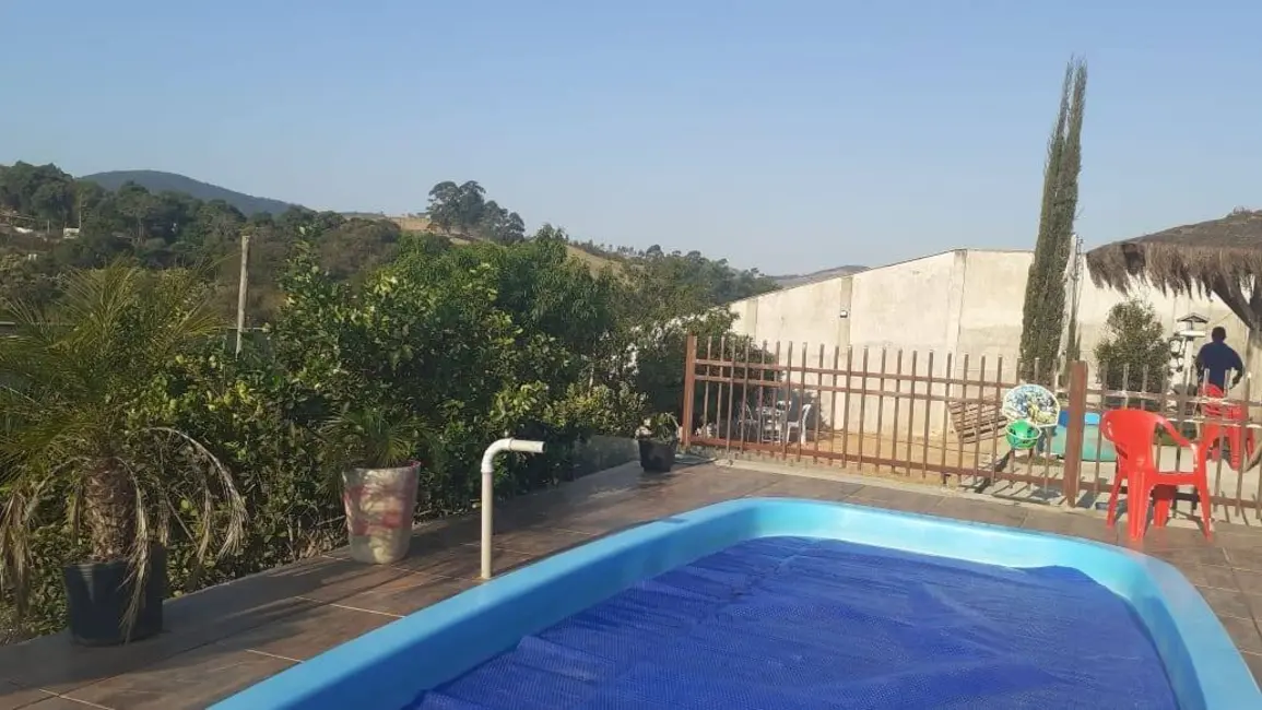 Chácara com 3 quartos à venda, 260m2 em Caldas - MG - imagem 9 Foto 9 de Chácara com 3 quartos à venda, 260m2 em Caldas - MG