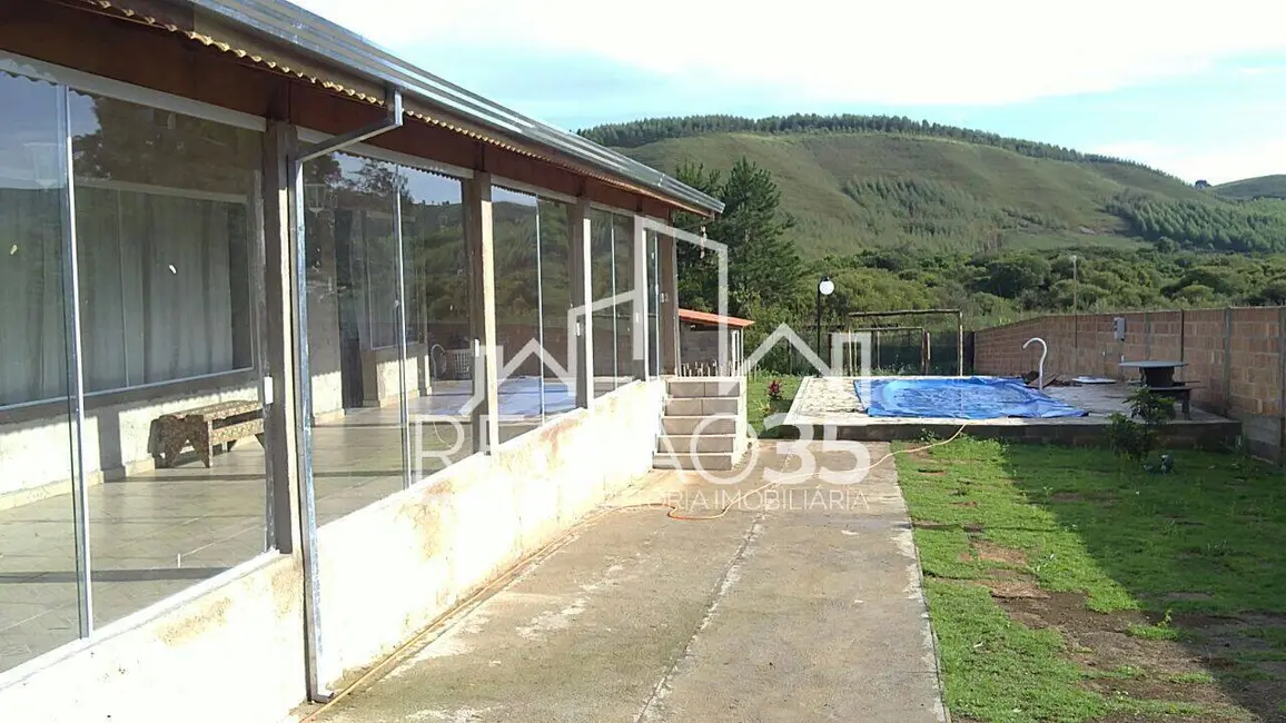 Foto 2 de Chácara com 2 quartos à venda, 1000m2 em Andradas - MG