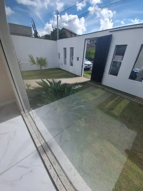 Casa com 3 quartos à venda, 374m2 em Jardim Europa, Pocos De Caldas - MG - imagem 2 Foto 2 de Casa com 3 quartos à venda, 374m2 em Jardim Europa, Pocos De Caldas - MG