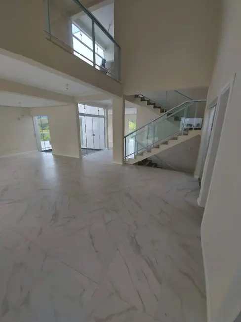 Casa com 3 quartos à venda, 374m2 em Jardim Europa, Pocos De Caldas - MG - imagem 8 Foto 8 de Casa com 3 quartos à venda, 374m2 em Jardim Europa, Pocos De Caldas - MG