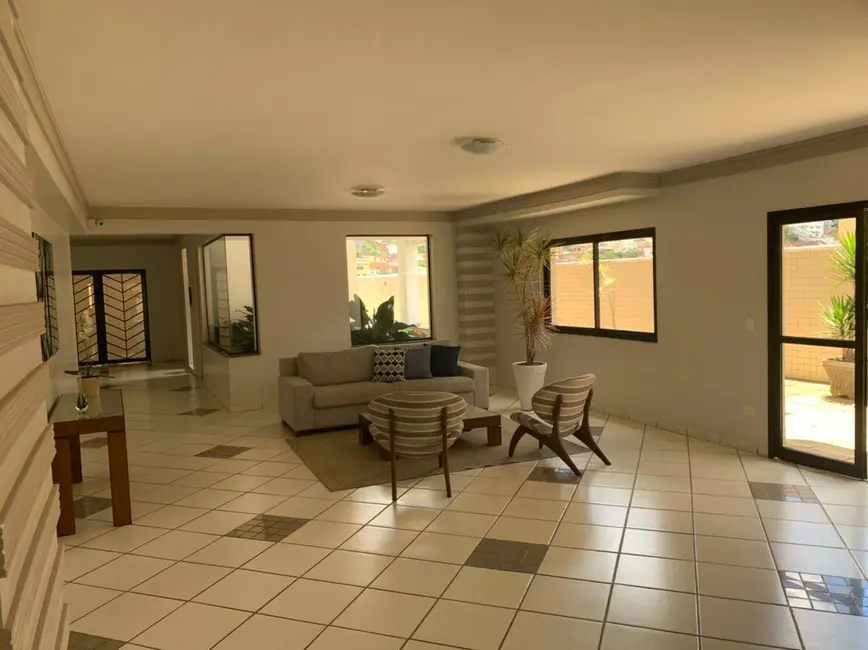 Foto 2 de Apartamento com 3 quartos à venda, 115m2 em Centro, Pocos De Caldas - MG