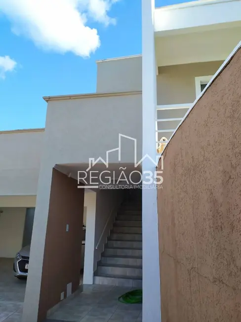 Foto 2 de Casa com 4 quartos à venda, 626m2 em Jardim Europa, Pocos De Caldas - MG