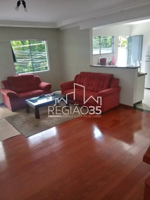 Foto 2 de Casa com 3 quartos à venda, 157m2 em Jardim Quisisana, Pocos De Caldas - MG