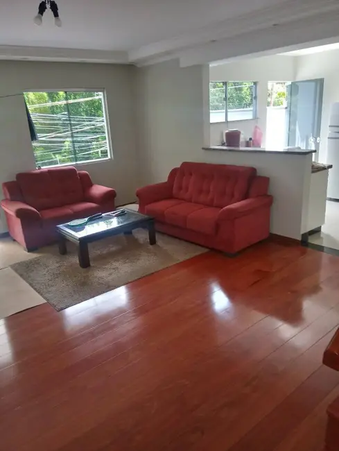 Casa com 3 quartos à venda, 157m2 em Jardim Quisisana, Pocos De Caldas - MG - imagem 2 Foto 2 de Casa com 3 quartos à venda, 157m2 em Jardim Quisisana, Pocos De Caldas - MG