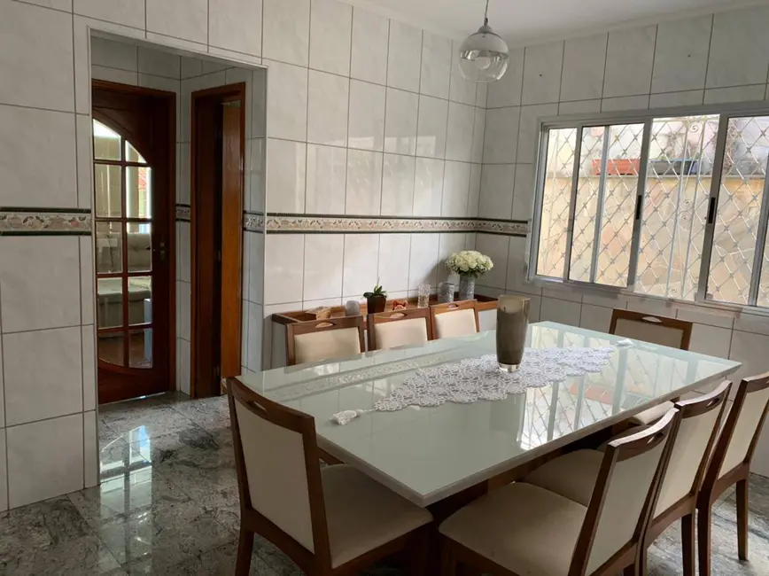 Casa com 3 quartos à venda, 300m2 em Vila Bela, Pocos De Caldas - MG - imagem 7 Foto 7 de Casa com 3 quartos à venda, 300m2 em Vila Bela, Pocos De Caldas - MG