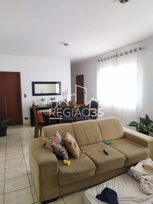 Foto 2 de Casa com 3 quartos à venda, 124m2 em Vila Nova, Pocos De Caldas - MG