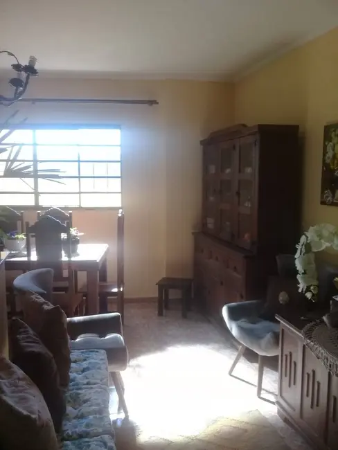 Apartamento com 1 quarto à venda, 79m2 em Santa Ângela, Pocos De Caldas - MG - imagem 3 Foto 3 de Apartamento com 1 quarto à venda, 79m2 em Santa Ângela, Pocos De Caldas - MG