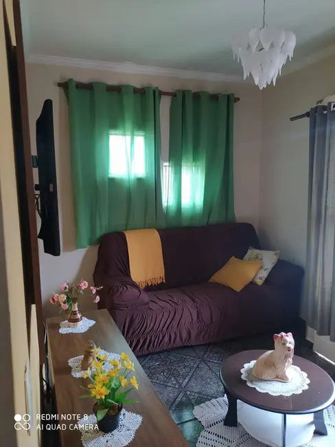 Foto 2 de Casa com 3 quartos à venda, 98m2 em Augusto de Almeida, Pocos De Caldas - MG