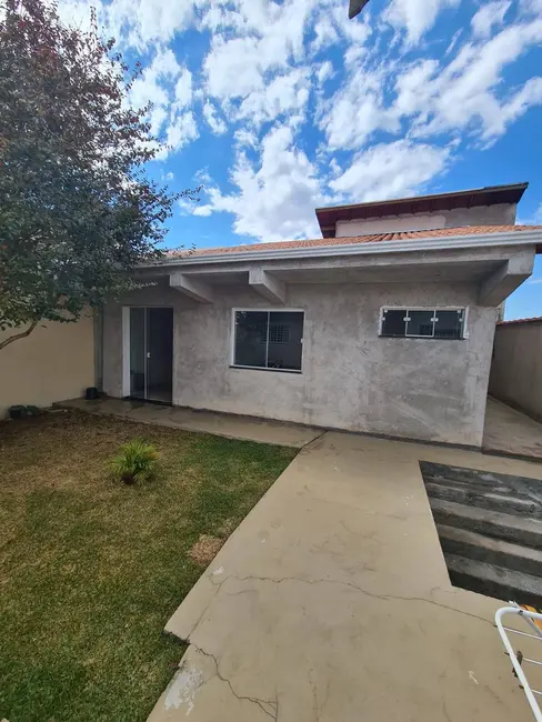 Foto 3 de Casa com 4 quartos à venda, 250m2 em Jardim das Azaléias, Pocos De Caldas - MG