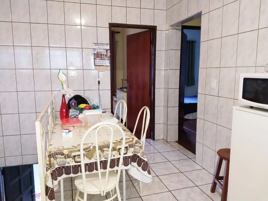 Casa com 2 quartos à venda, 133m2 em Chácara Alvorada, Pocos De Caldas - MG - imagem 7 Foto 7 de Casa com 2 quartos à venda, 133m2 em Chácara Alvorada, Pocos De Caldas - MG