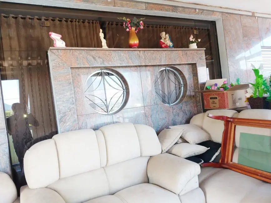 Foto 2 de Casa com 2 quartos à venda, 180m2 em Jardim Santa Rosália, Pocos De Caldas - MG