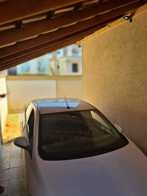 Casa com 3 quartos à venda, 130m2 em Santa Teresa, Pocos De Caldas - MG - imagem 8 Foto 8 de Casa com 3 quartos à venda, 130m2 em Santa Teresa, Pocos De Caldas - MG