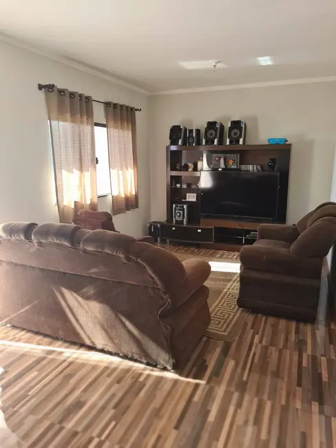 Casa com 3 quartos à venda, 300m2 em Monte Verde II, Pocos De Caldas - MG - imagem 6 Foto 6 de Casa com 3 quartos à venda, 300m2 em Monte Verde II, Pocos De Caldas - MG