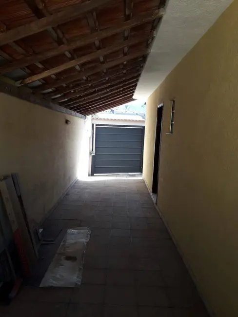 Casa com 3 quartos à venda, 88m2 em Parque Pinheiros, Pocos De Caldas - MG - imagem 3 Foto 3 de Casa com 3 quartos à venda, 88m2 em Parque Pinheiros, Pocos De Caldas - MG