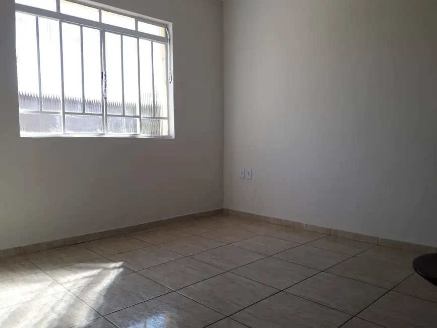 Casa com 3 quartos à venda, 88m2 em Parque Pinheiros, Pocos De Caldas - MG - imagem 5 Foto 5 de Casa com 3 quartos à venda, 88m2 em Parque Pinheiros, Pocos De Caldas - MG