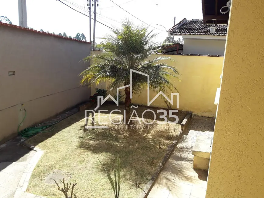 Foto 2 de Casa com 3 quartos à venda, 88m2 em Parque Pinheiros, Pocos De Caldas - MG