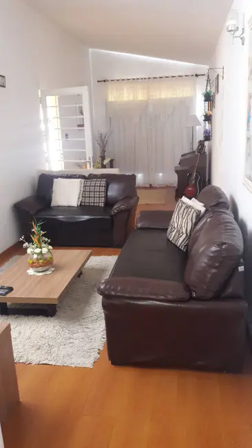 Casa com 4 quartos à venda, 300m2 em Santa Ângela, Pocos De Caldas - MG - imagem 5 Foto 5 de Casa com 4 quartos à venda, 300m2 em Santa Ângela, Pocos De Caldas - MG