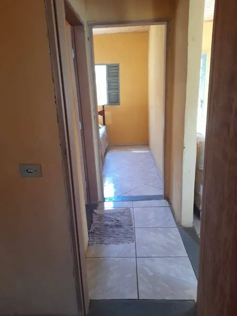 Chácara com 2 quartos à venda, 48m2 em Caldas - MG - imagem 3 Foto 3 de Chácara com 2 quartos à venda, 48m2 em Caldas - MG