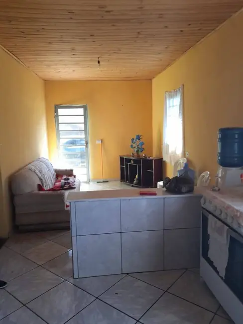 Chácara com 2 quartos à venda, 48m2 em Caldas - MG - imagem 2 Foto 2 de Chácara com 2 quartos à venda, 48m2 em Caldas - MG