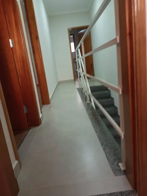 Casa com 3 quartos à venda, 116m2 em Loteamento Campo das Aroeiras, Pocos De Caldas - MG - imagem 6 Foto 6 de Casa com 3 quartos à venda, 116m2 em Loteamento Campo das Aroeiras, Pocos De Caldas - MG