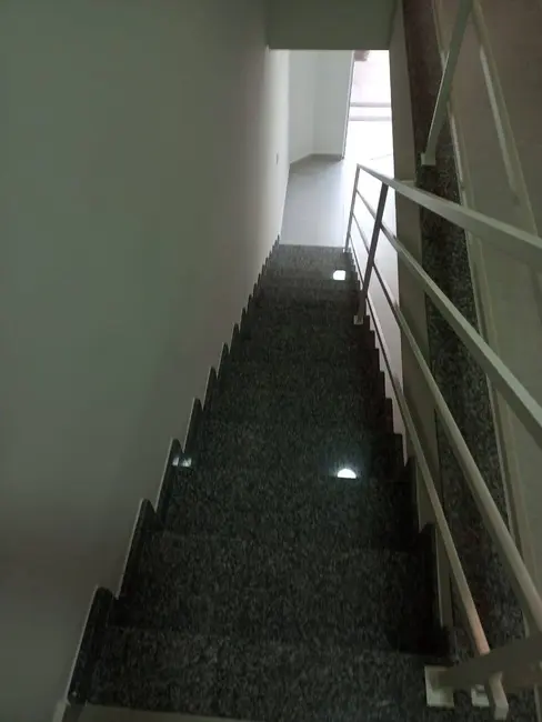 Casa com 3 quartos à venda, 116m2 em Loteamento Campo das Aroeiras, Pocos De Caldas - MG - imagem 5 Foto 5 de Casa com 3 quartos à venda, 116m2 em Loteamento Campo das Aroeiras, Pocos De Caldas - MG