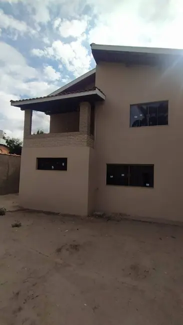 Casa com 3 quartos à venda, 100m2 em Jardim Quisisana, Pocos De Caldas - MG - imagem 3 Foto 3 de Casa com 3 quartos à venda, 100m2 em Jardim Quisisana, Pocos De Caldas - MG