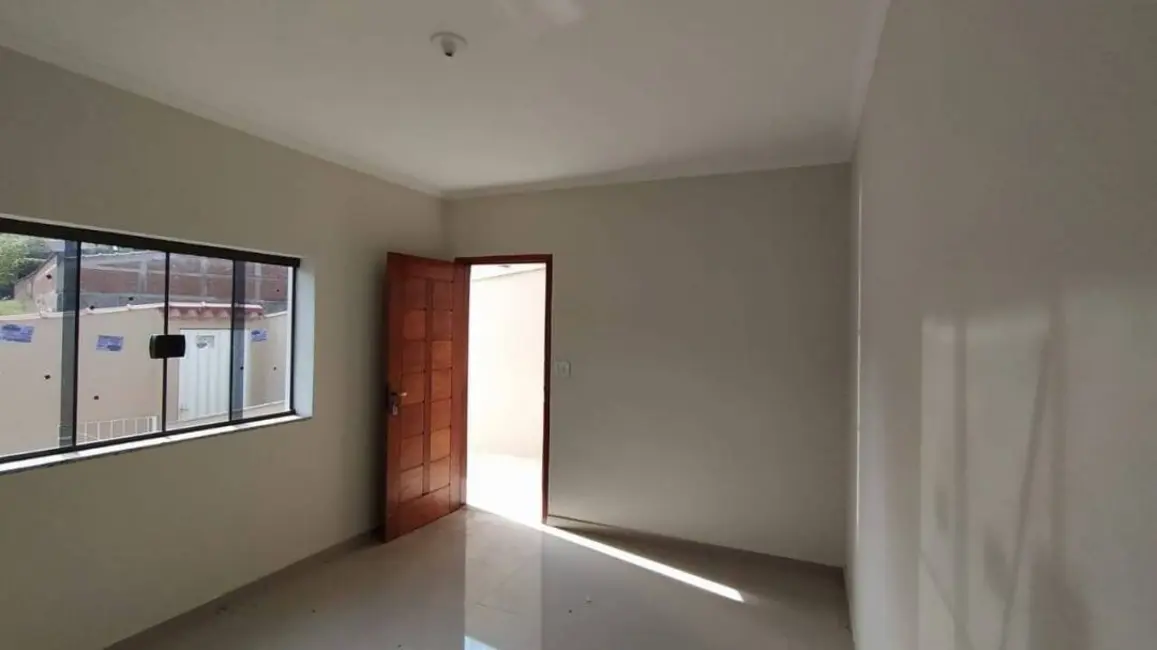 Casa com 3 quartos à venda, 100m2 em Jardim Quisisana, Pocos De Caldas - MG - imagem 6 Foto 6 de Casa com 3 quartos à venda, 100m2 em Jardim Quisisana, Pocos De Caldas - MG