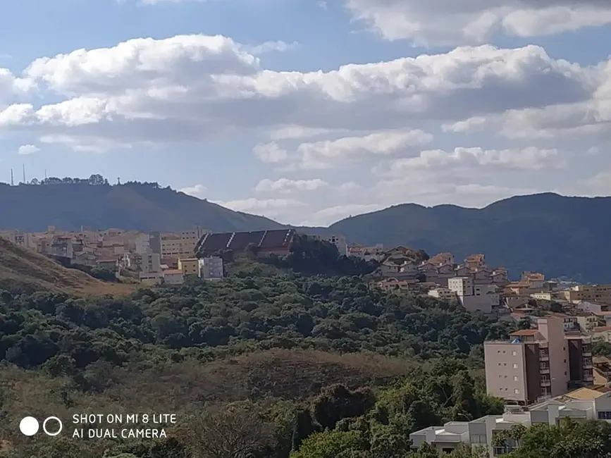 Apartamento com 2 quartos à venda, 63m2 em Residencial Morumbí, Pocos De Caldas - MG - imagem 2 Foto 2 de Apartamento com 2 quartos à venda, 63m2 em Residencial Morumbí, Pocos De Caldas - MG