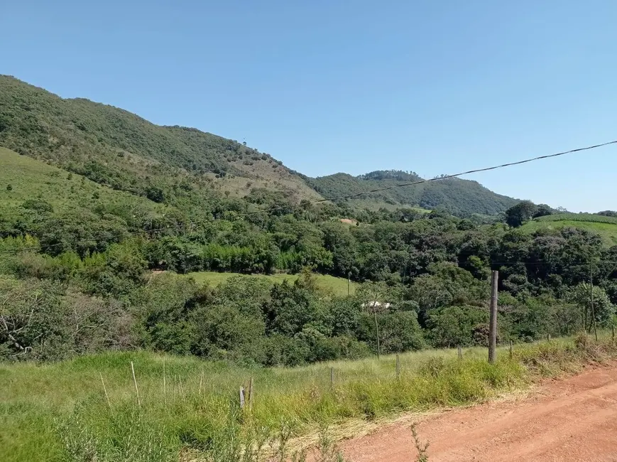 Terreno / Lote à venda, 300m2 em Caldas - MG - imagem 1 Foto 1 de Terreno / Lote à venda, 300m2 em Caldas - MG