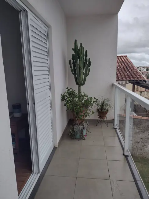 Casa com 3 quartos à venda, 158m2 em Jardim Ipê, Pocos De Caldas - MG - imagem 1 Foto 1 de Casa com 3 quartos à venda, 158m2 em Jardim Ipê, Pocos De Caldas - MG