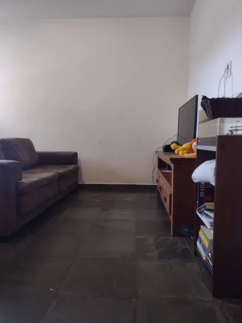 Casa com 3 quartos à venda, 158m2 em Jardim Ipê, Pocos De Caldas - MG - imagem 6 Foto 6 de Casa com 3 quartos à venda, 158m2 em Jardim Ipê, Pocos De Caldas - MG