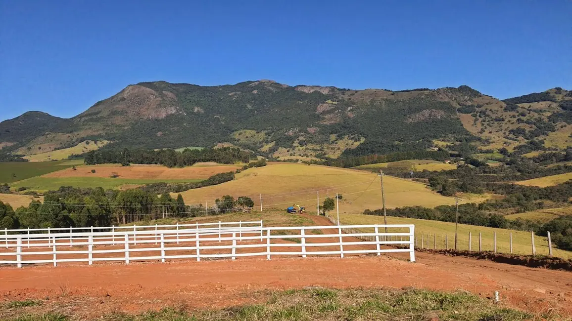 Foto 14 de Chácara à venda, 500m2 em Centro, Caldas - MG